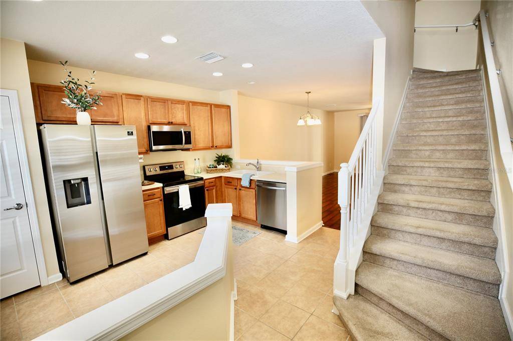 10330 ESTERO BAY LN, Tampa, FL 33625