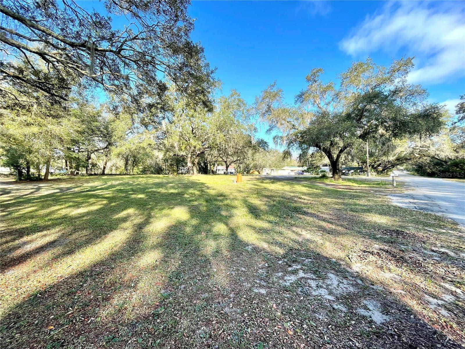 14820 N 15TH ST, Lutz, FL 33549