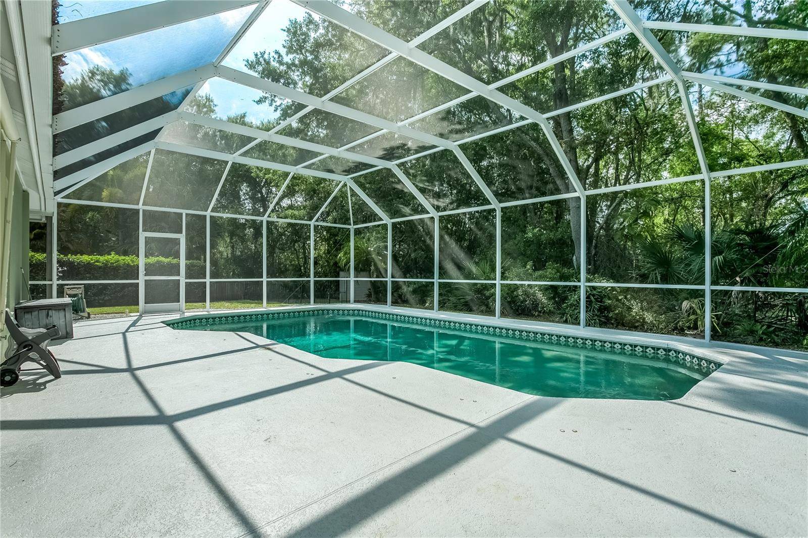 11933 DERBYSHIRE DR, Tampa, FL 33626