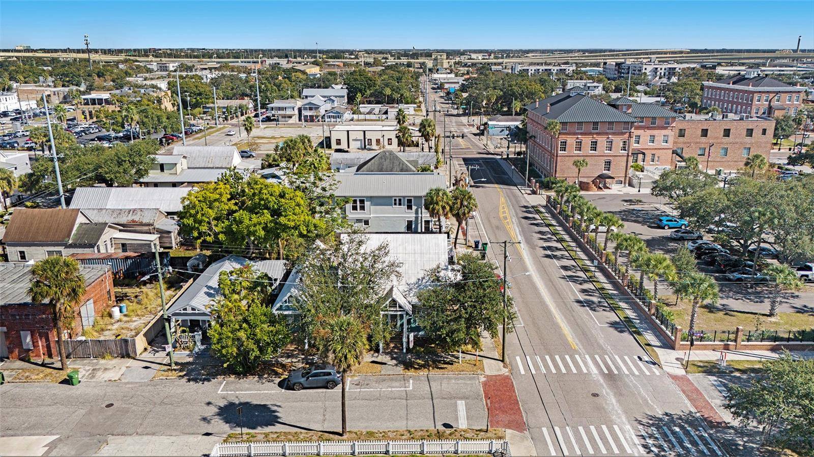 2002 E 4TH AVE, Tampa, FL 33605
