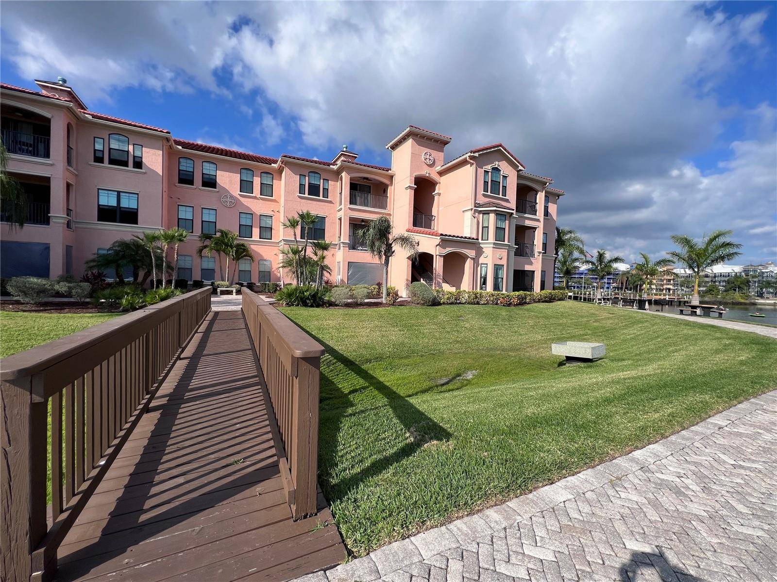 2755 VIA CAPRI DR #1226, Clearwater, FL 33764