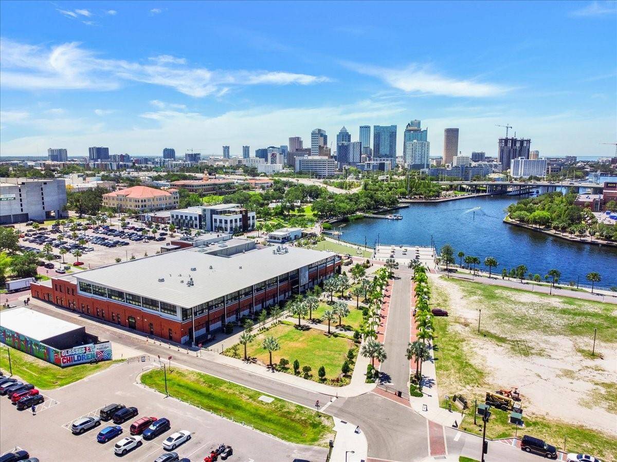1821 E 5TH AVE, Tampa, FL 33605