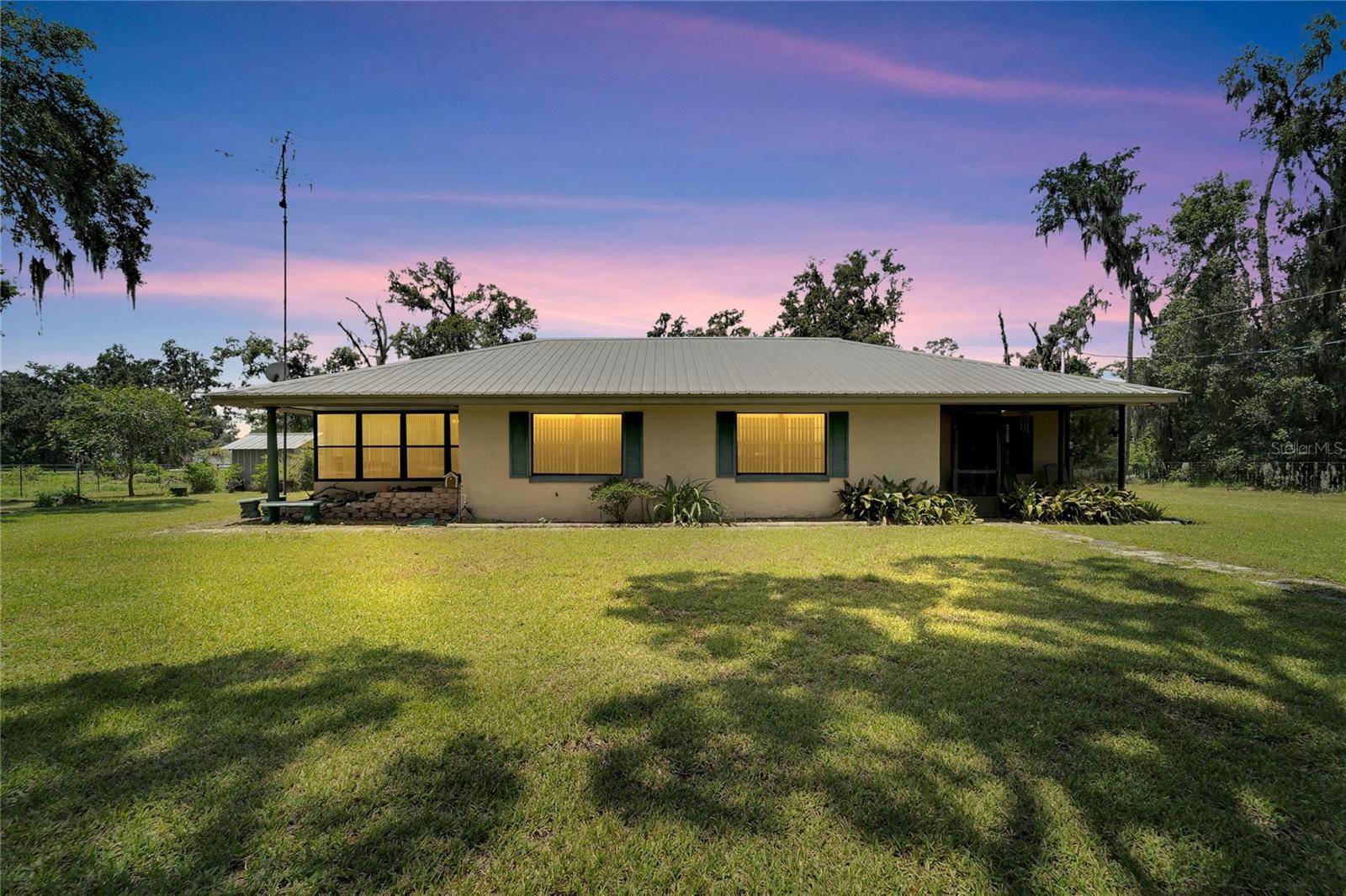 3003 N WILDER RD, Plant City, FL 33563