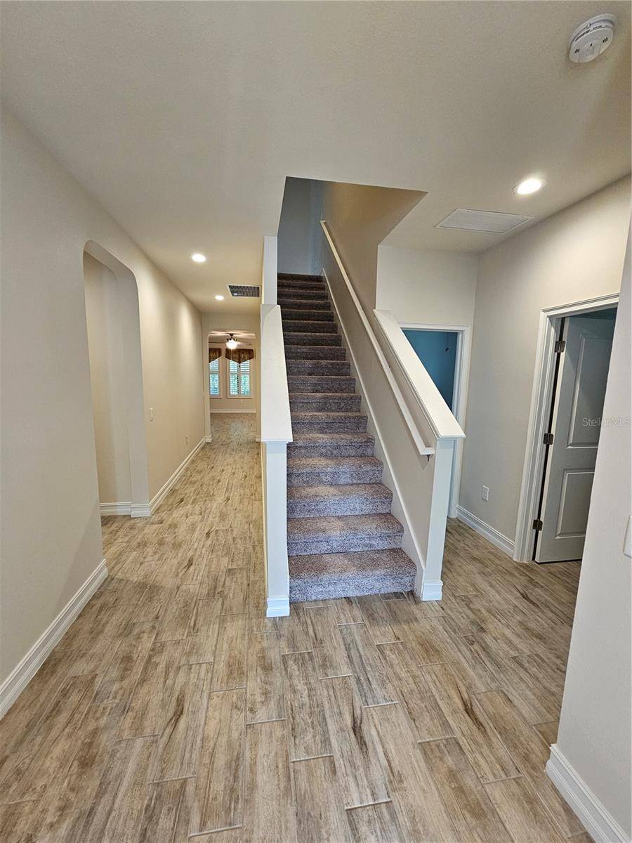 16320 HYDE MANOR DR, Tampa, FL 33647