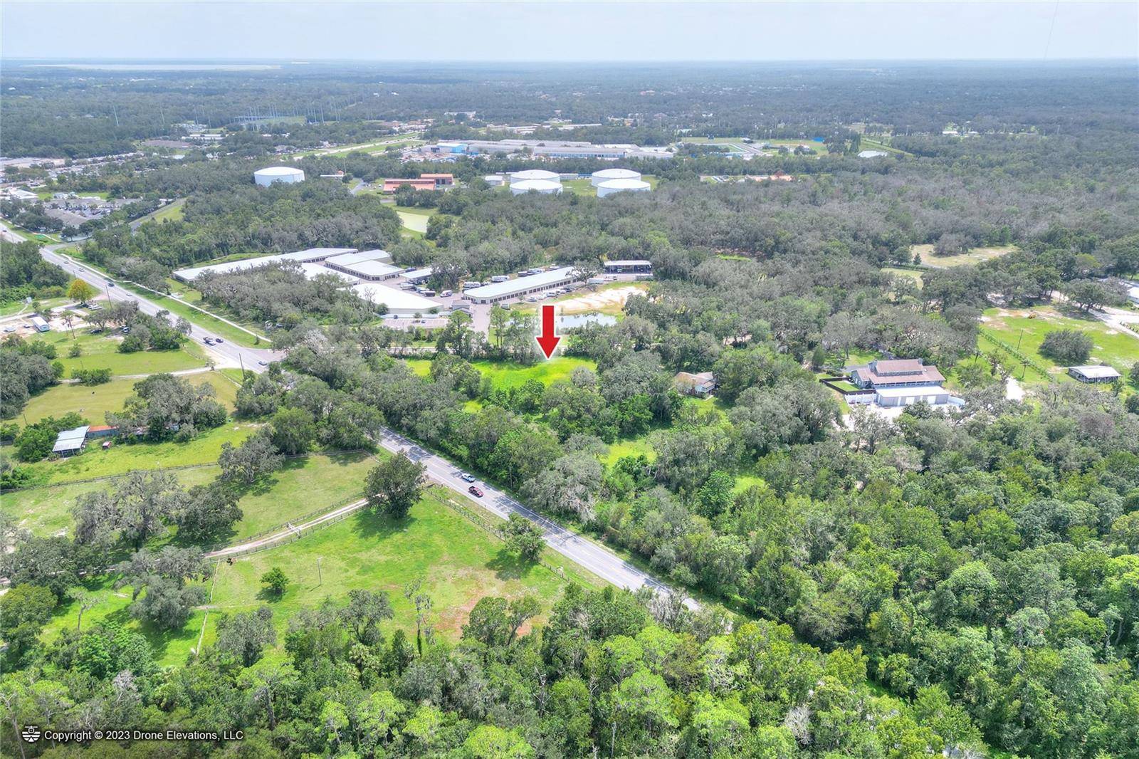 5226 LITHIA SPRINGS RD, Lithia, FL 33547