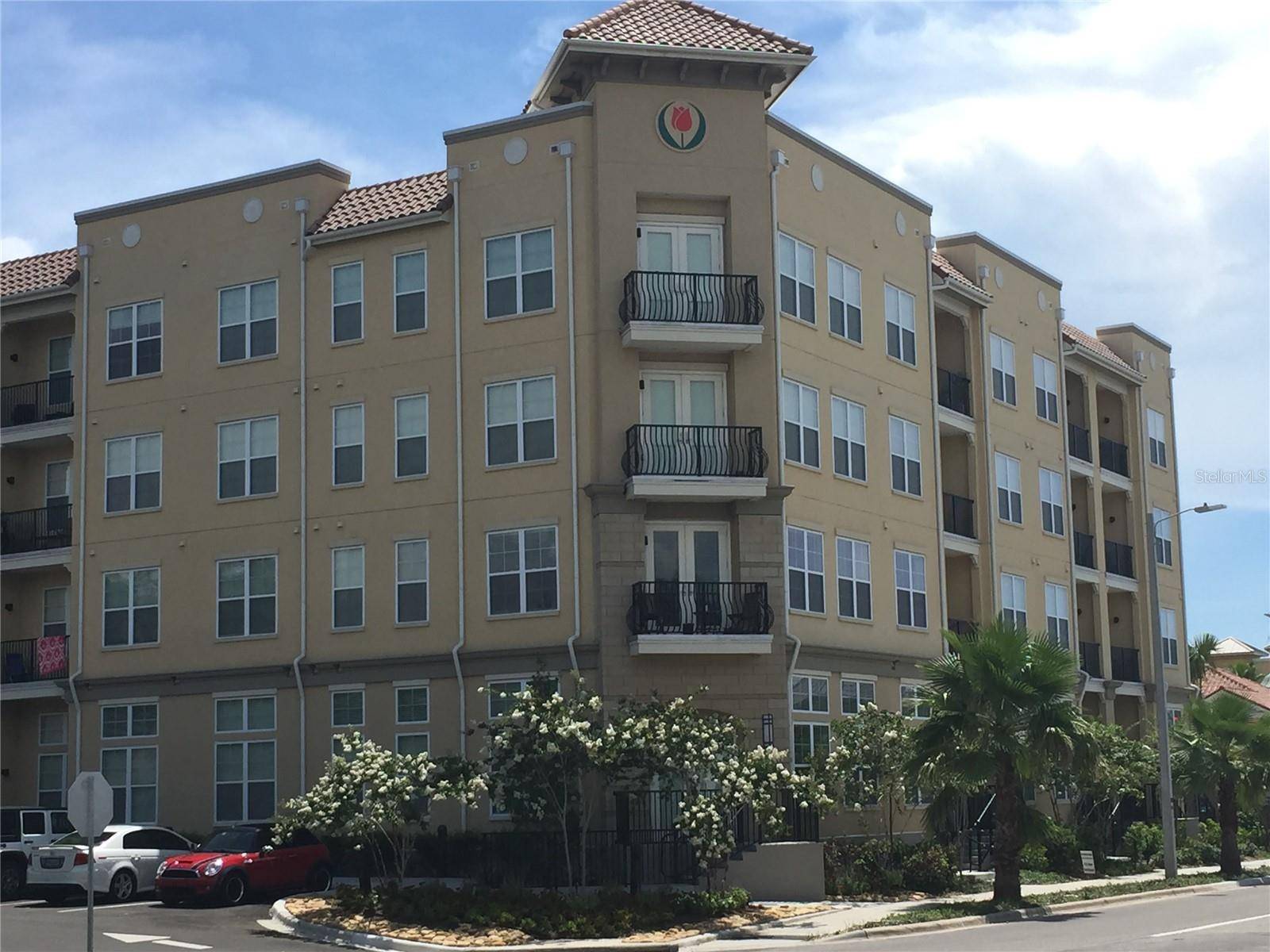 2111 W SWANN AVE, Tampa, FL 33606