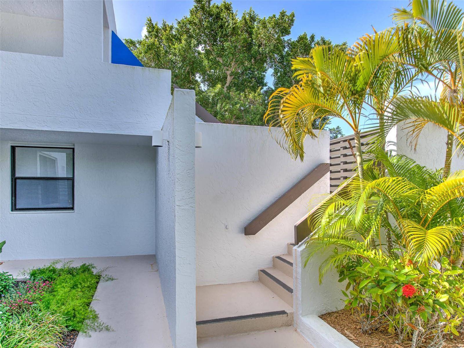 519 BAYPORT WAY #519, Longboat Key, FL 34228