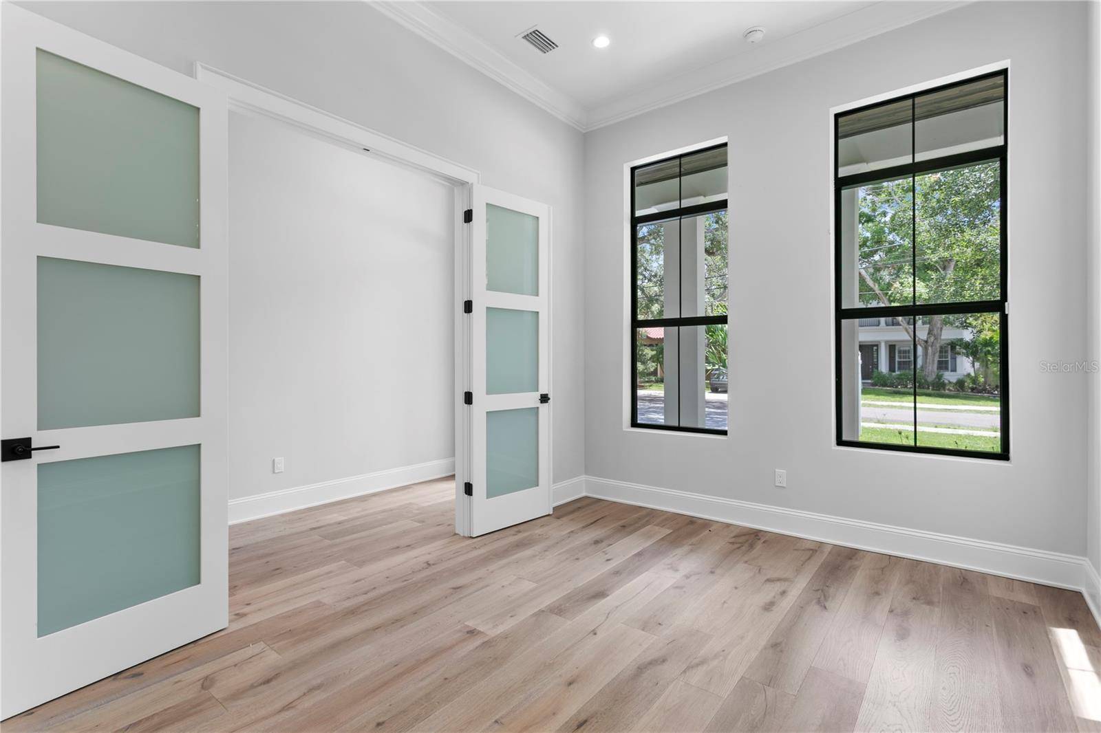 3109 W KNIGHTS AVE, Tampa, FL 33611