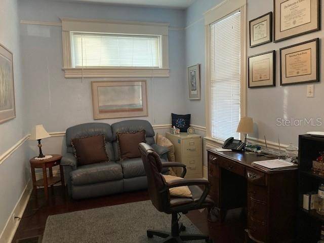 806 W DE LEON ST, Tampa, FL 33606