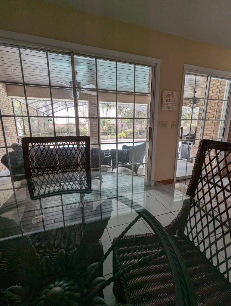 72 SPRING LAKE DR, Debary, FL 32713