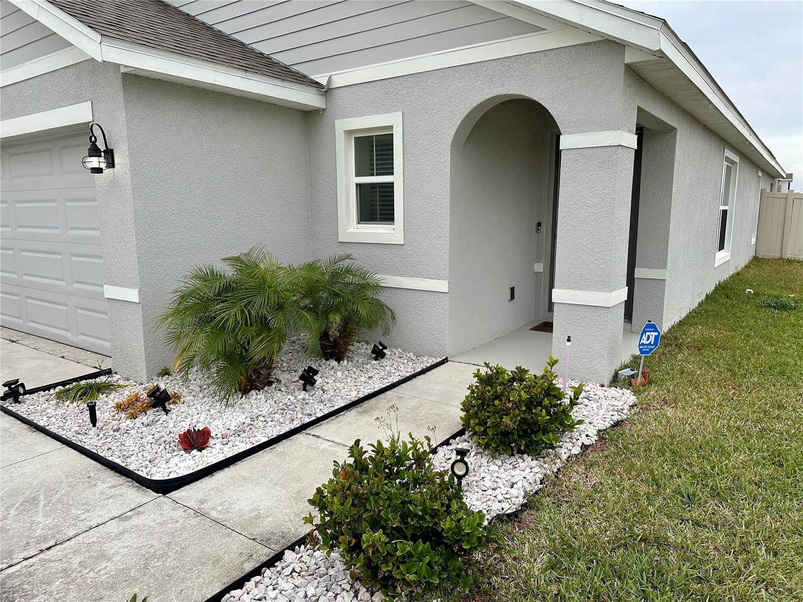 7855 DAVIE RAY DR, Zephyrhills, FL 33540