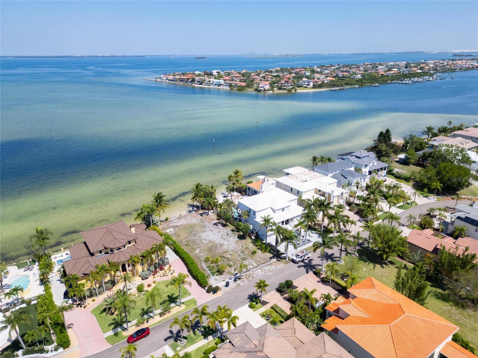 1013 SYMPHONY ISLES BLVD, Apollo Beach, FL 33572