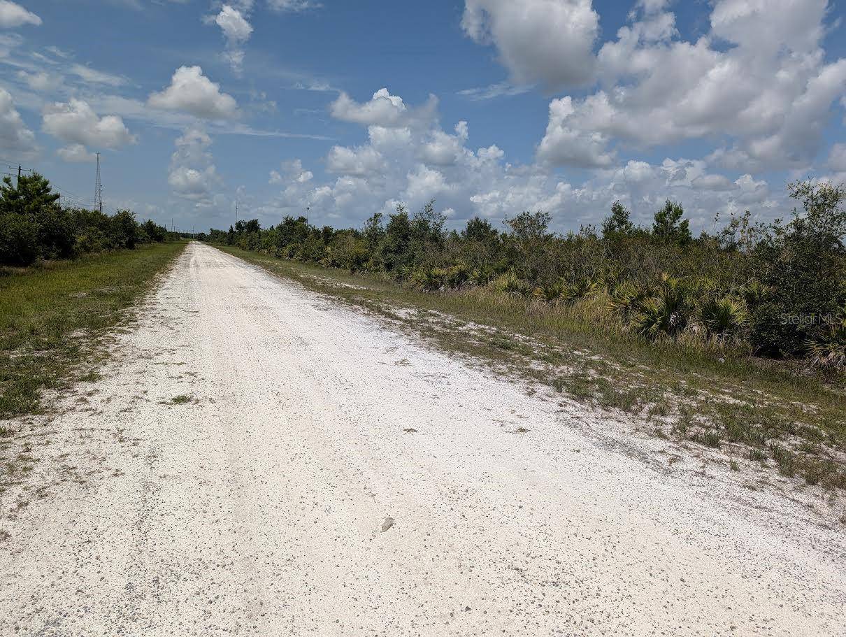 ST PETERSBURG DR, Indian Lake Estates, FL 33855