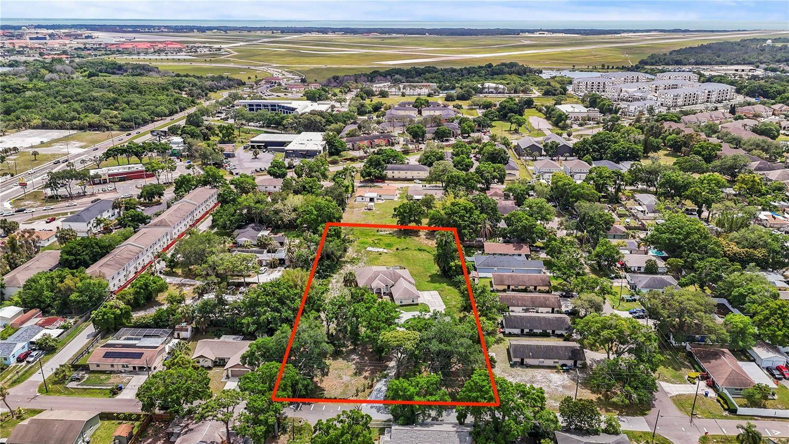 3902 W ELROD AVE, Tampa, FL 33616