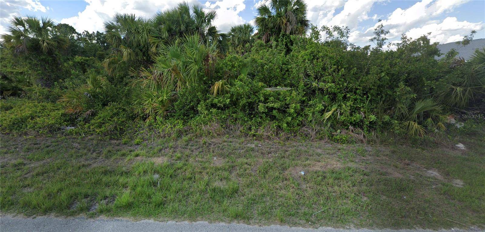 1255 AUGUSTA ST E, Lehigh Acres, FL 33974