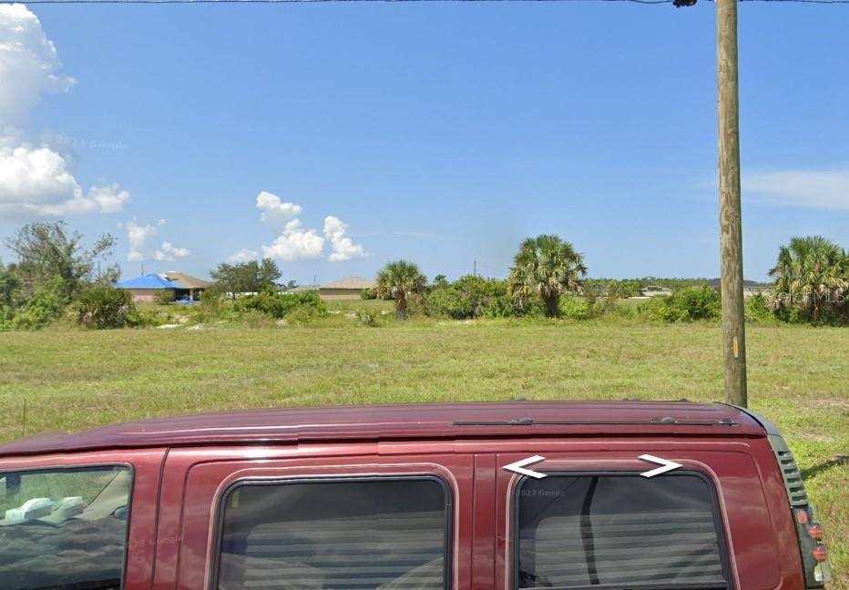 4042 NW 37TH AVE, Cape Coral, FL 33993