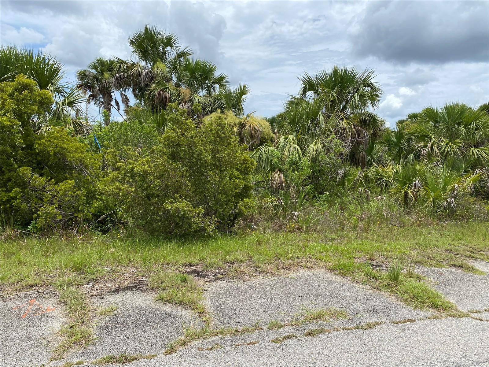 KIMBERLY DR, North Port, FL 34288