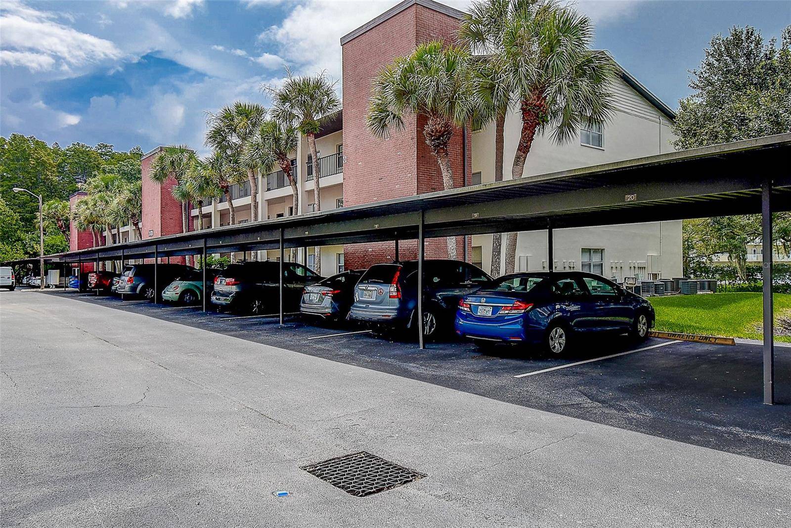 2438 ENTERPRISE RD #6, Clearwater, FL 33763