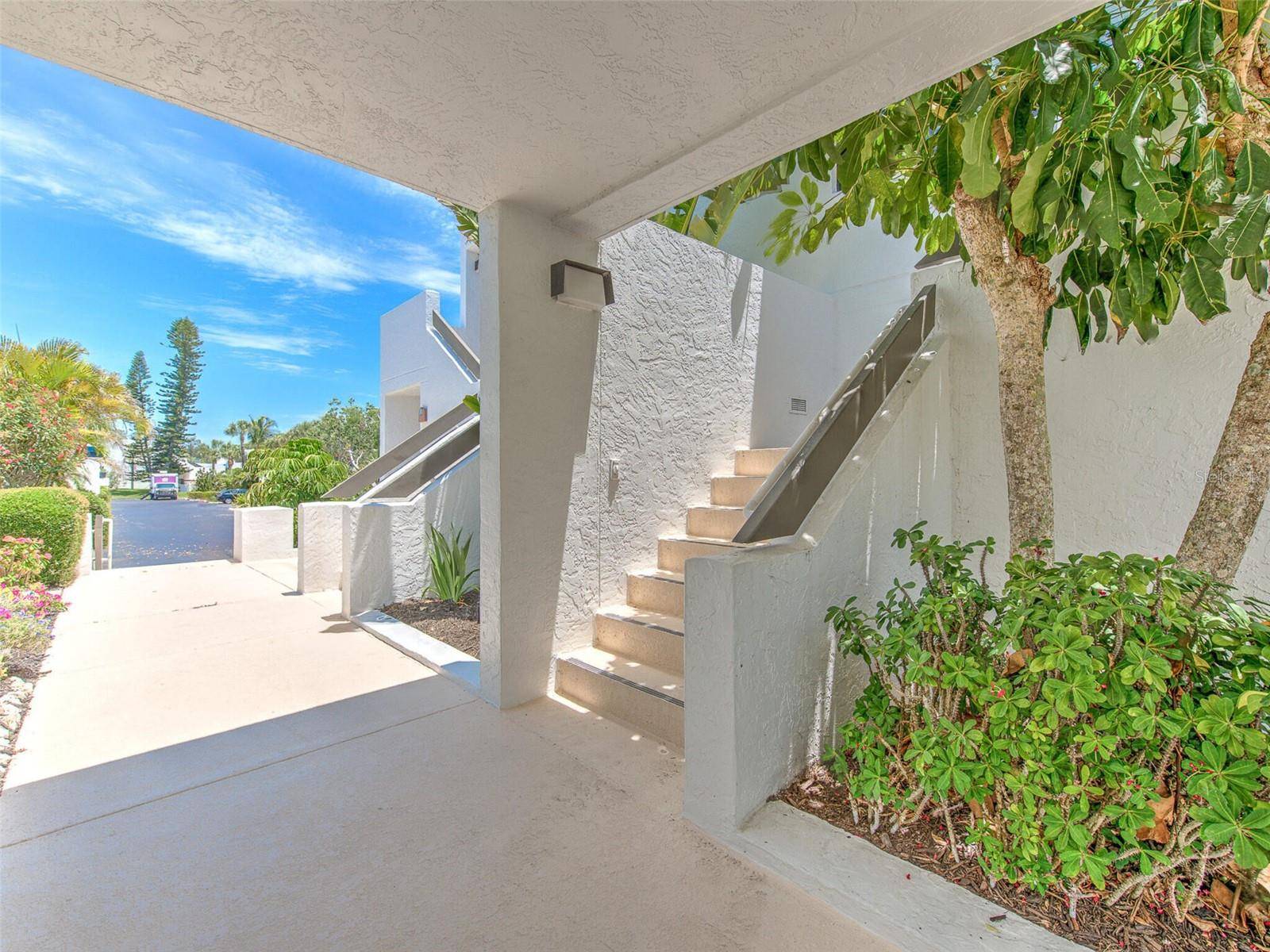 739 BAYPORT WAY #739, Longboat Key, FL 34228