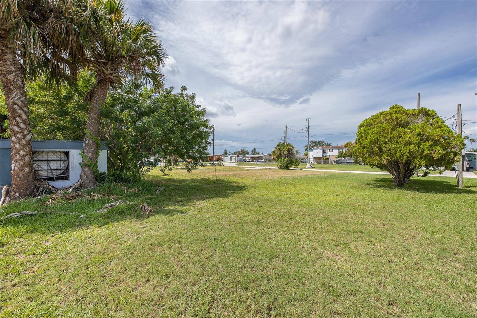 13008 BALLAST CT, Hudson, FL 34667