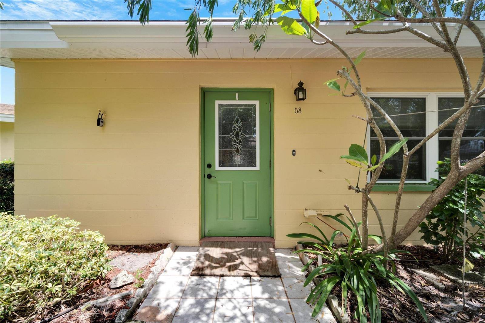 401 DORCHESTER PL #58, Sun City Center, FL 33573