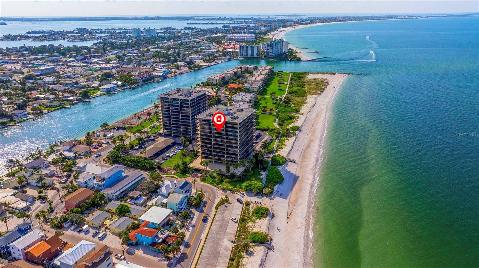 7650 BAYSHORE DR #1005, Treasure Island, FL 33706