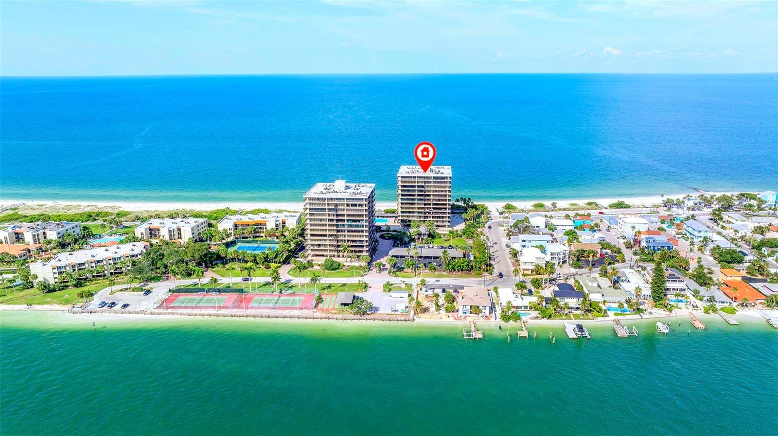 7650 BAYSHORE DR #1005, Treasure Island, FL 33706