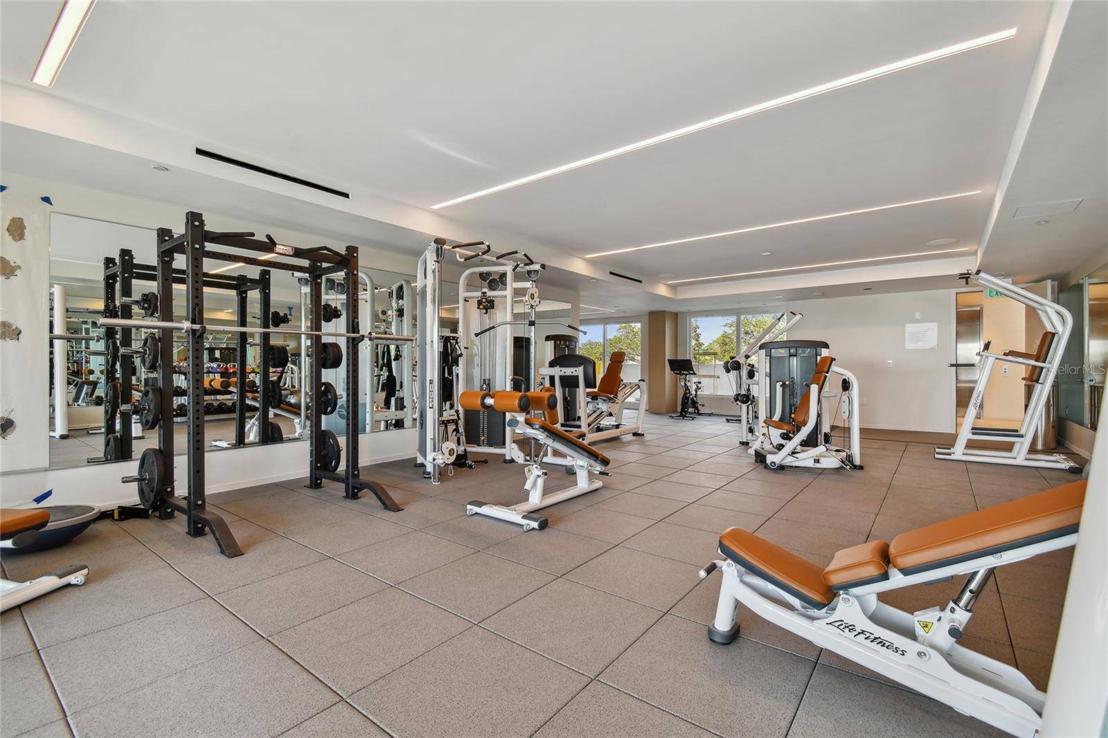 1028 SUNSET POINT RD #R8, Clearwater, FL 33755