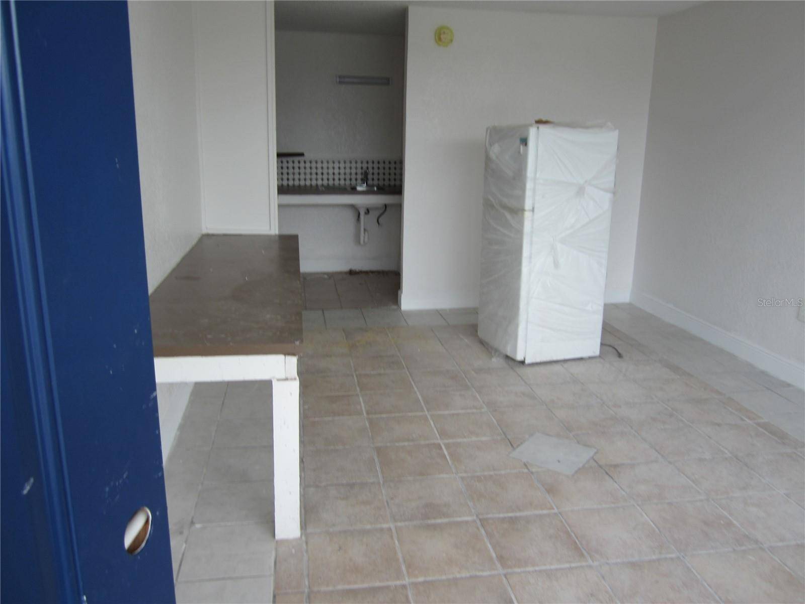 4011 E COLUMBUS DR, Tampa, FL 33605