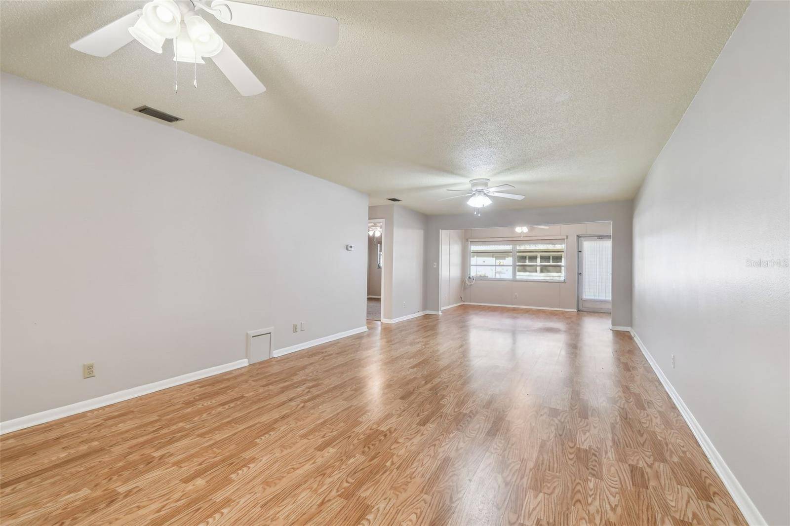 11200 102ND AVE #33, Seminole, FL 33778