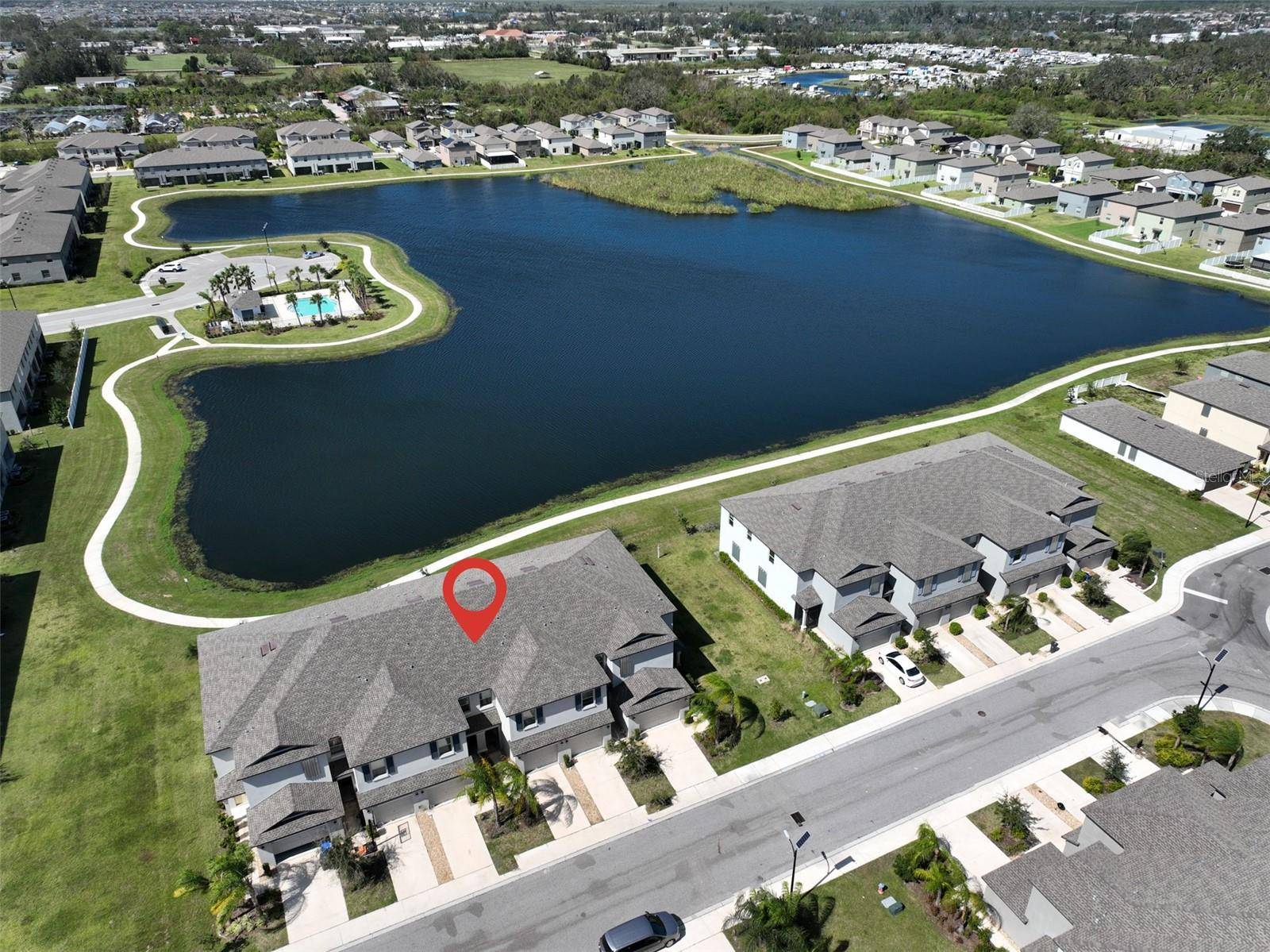 928 ROYAL EMPRESS DR, Ruskin, FL 33570