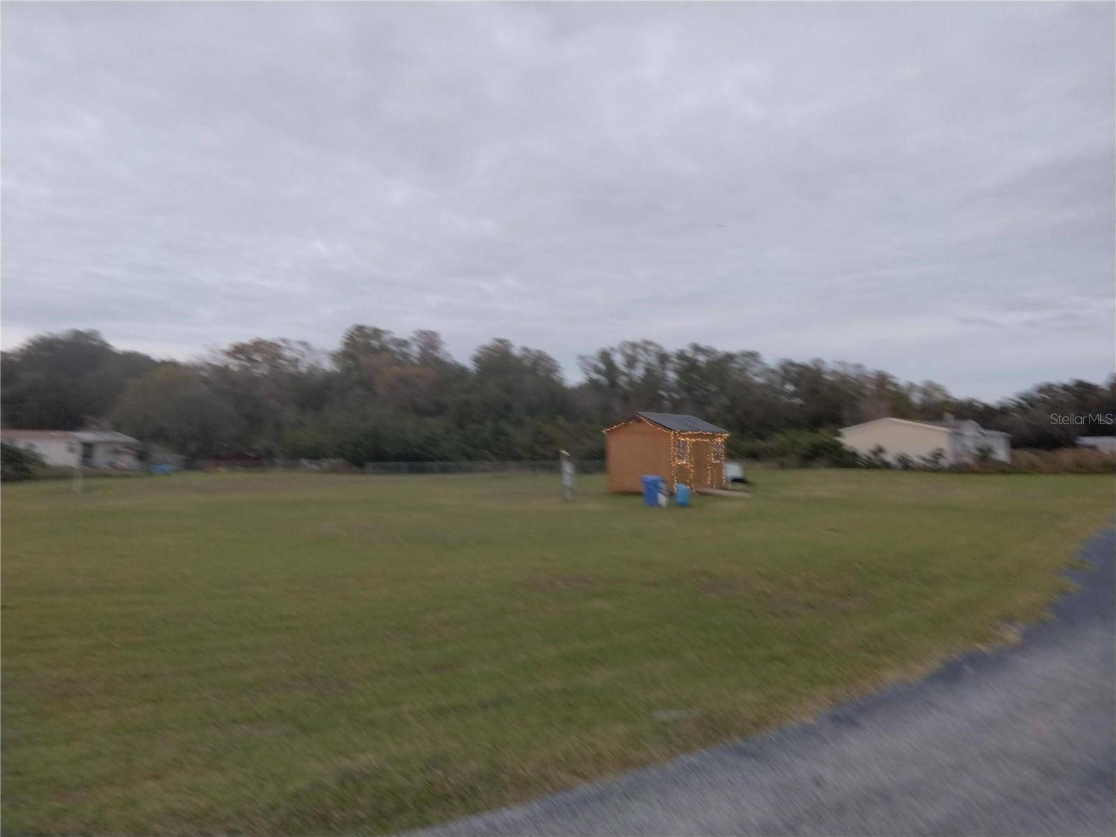 9138 WOOD TERRACE DR, Tampa, FL 33637