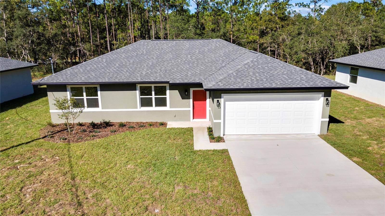 8104 N SANTOS DR, Citrus Springs, FL 34434