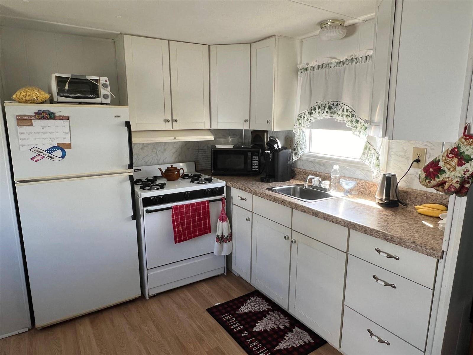 12674 SEMINOLE BLVD #C6, Largo, FL 33778