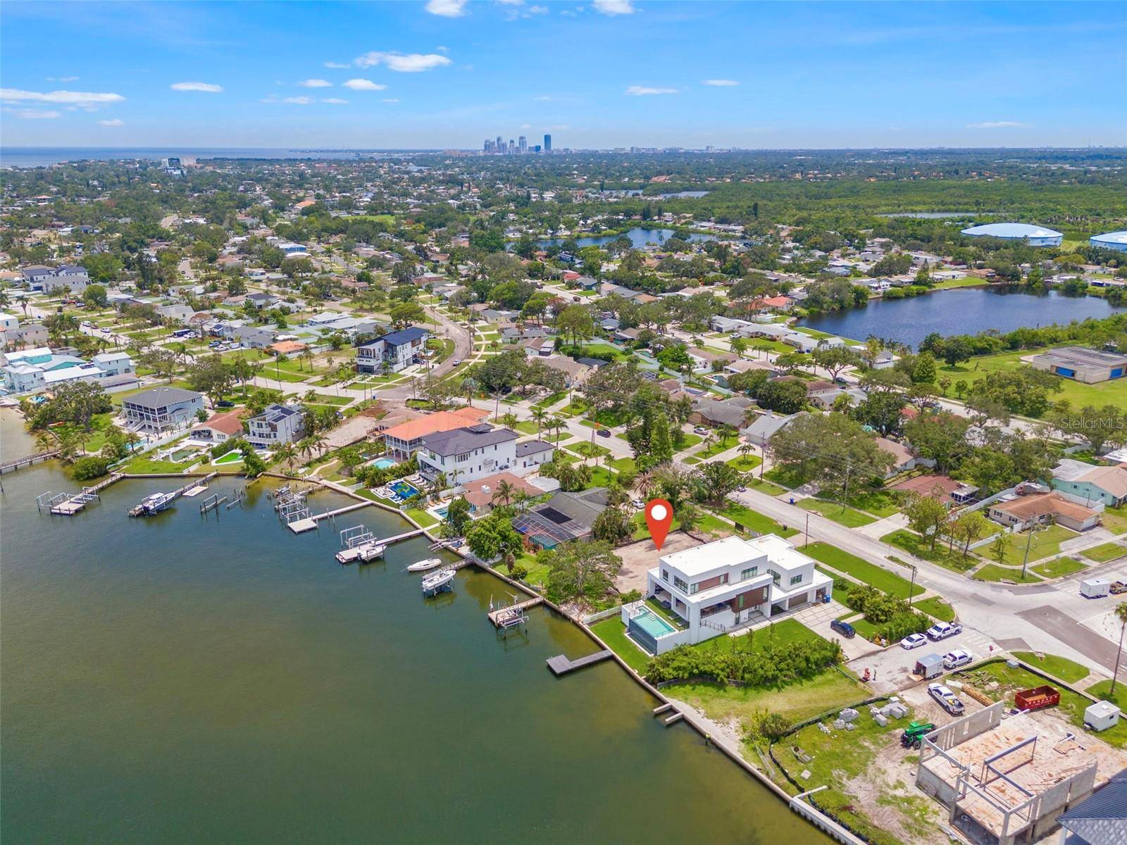 6151 BAYOU GRANDE BLVD NE, St Petersburg, FL 33703