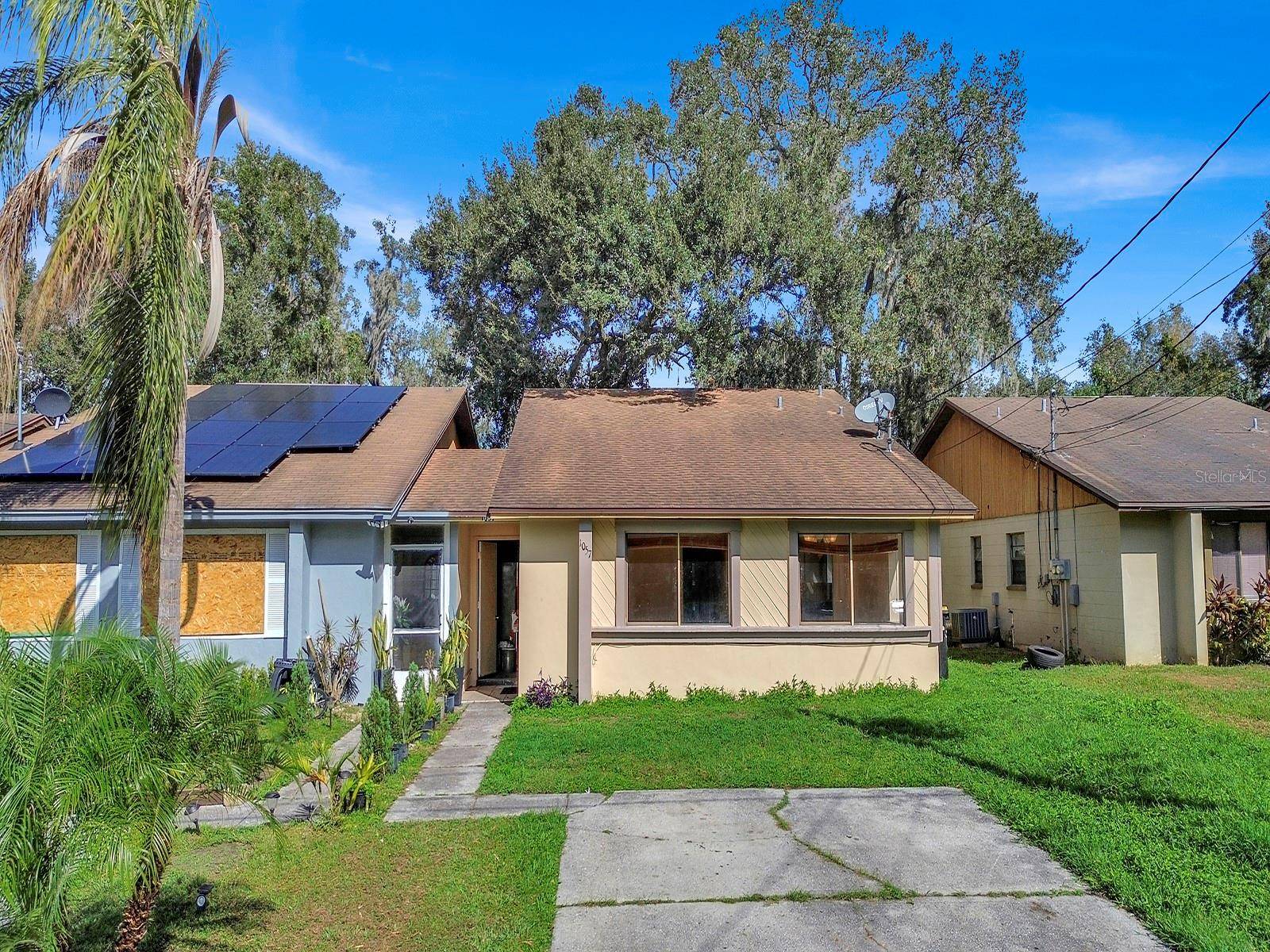 1057 OLD SOUTH DR, Lakeland, FL 33811