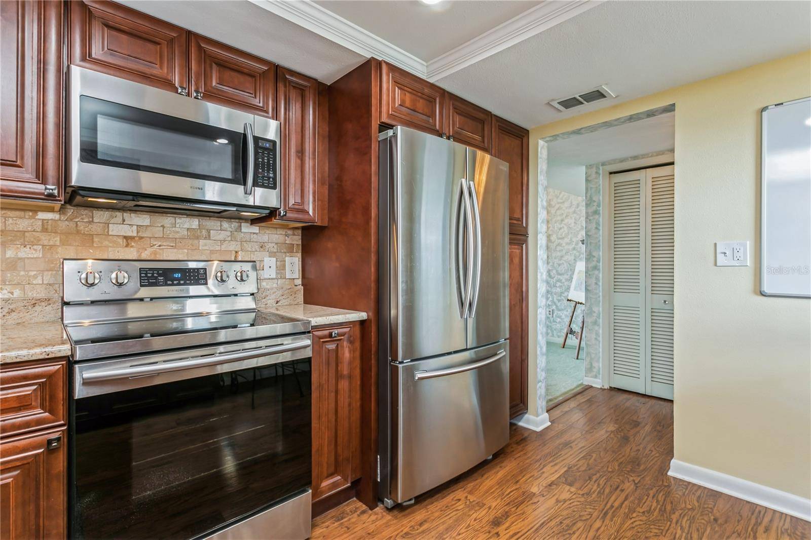 5200 BRITTANY DR S #1708, St Petersburg, FL 33715