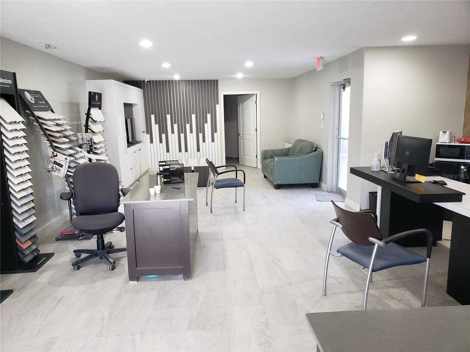 5010 N GRADY AVE, Tampa, FL 33614