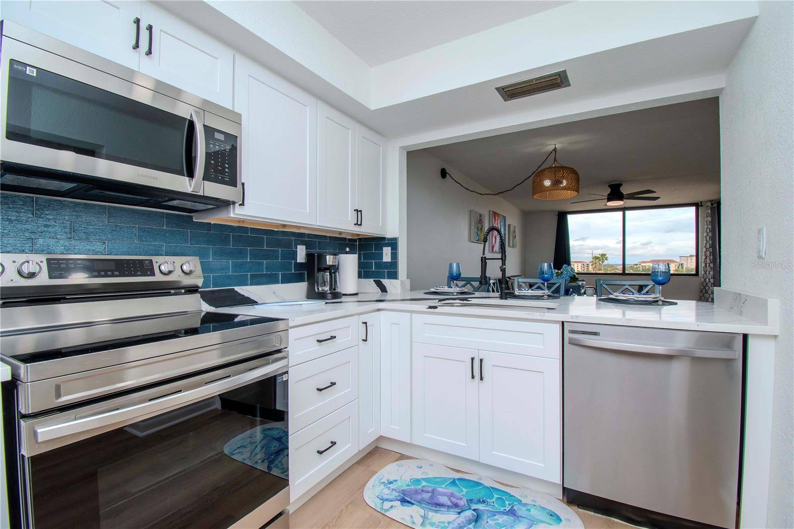 6361 BAHIA DEL MAR BLVD #605, St Petersburg, FL 33715