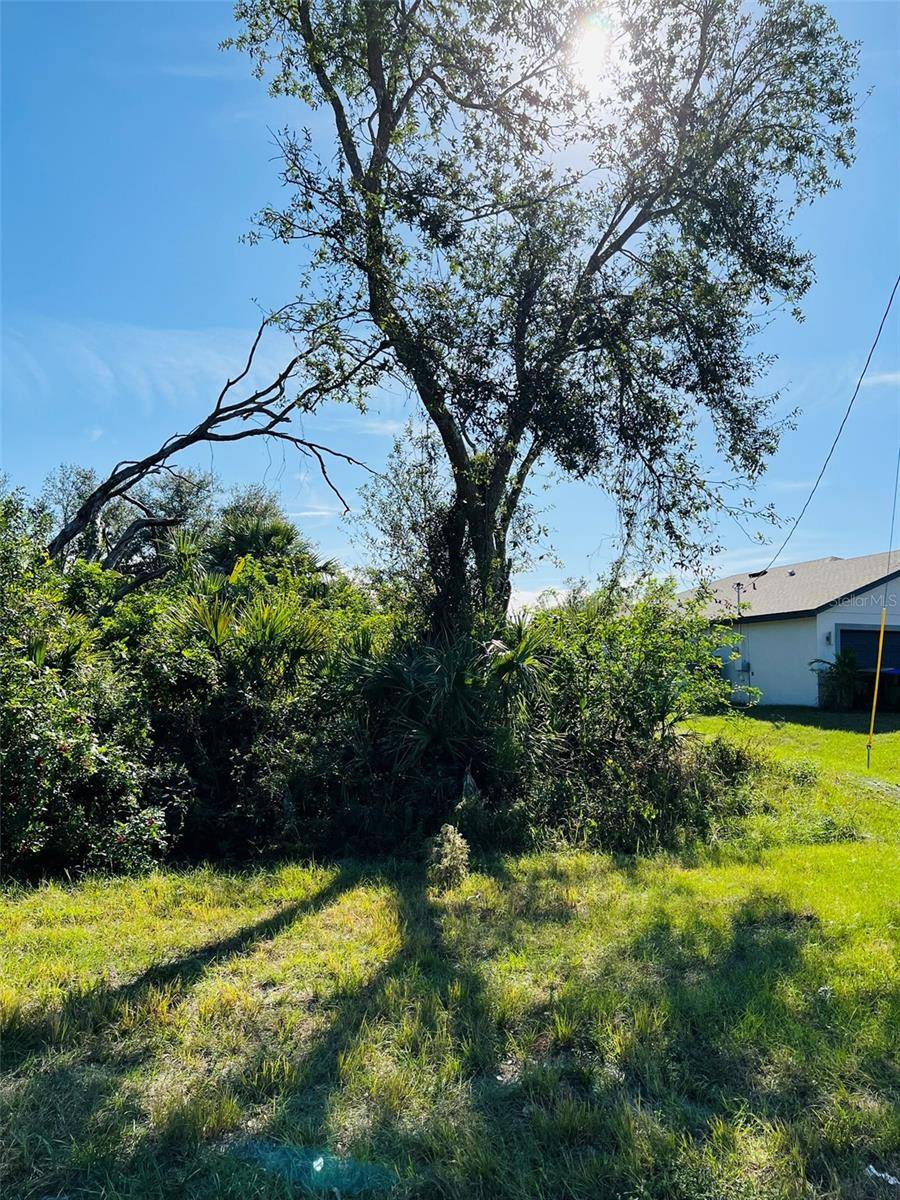 E PRICE BLVD, North Port, FL 34288