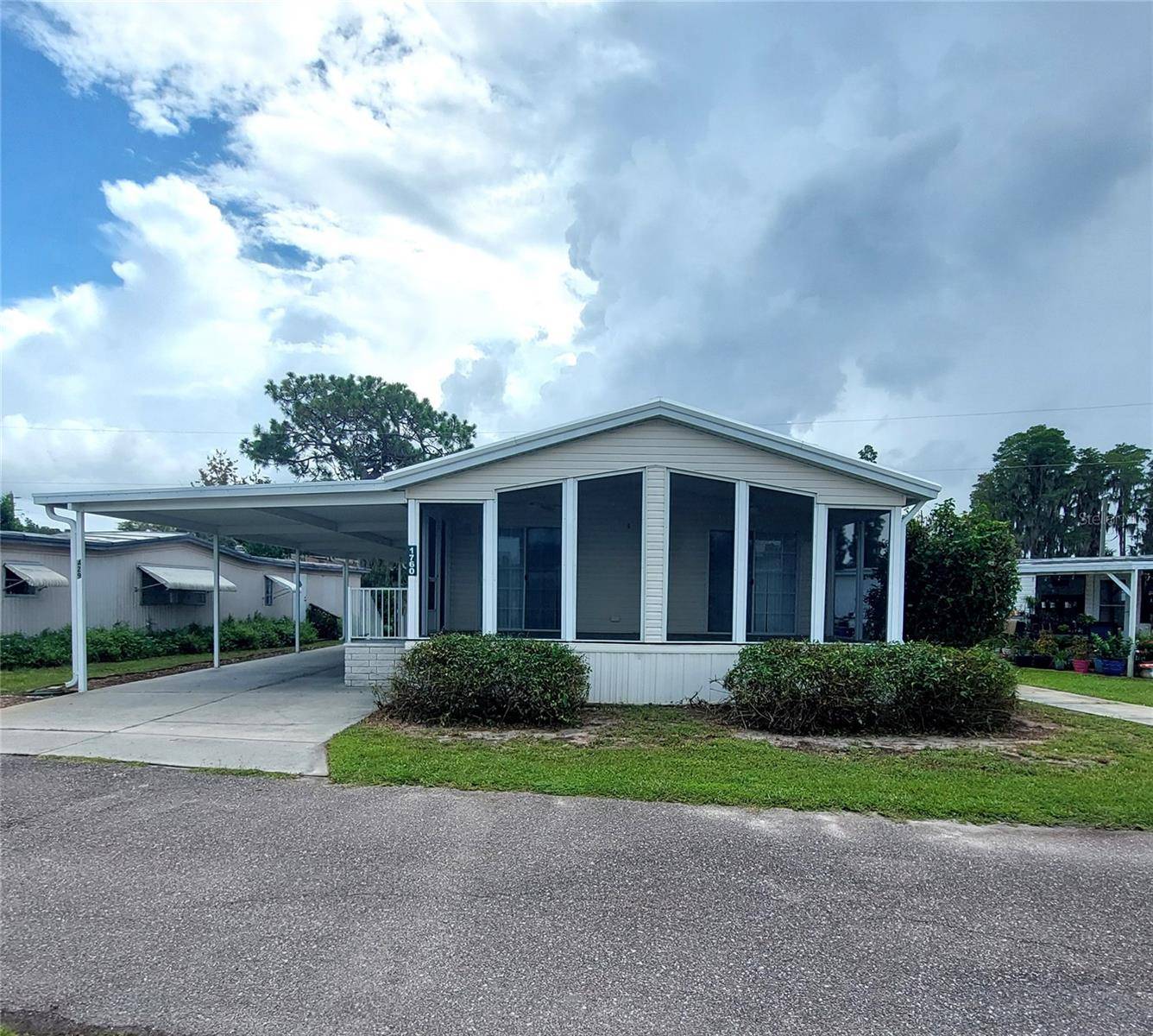 1760 DOROTHY BLVD, Lutz, FL 33558