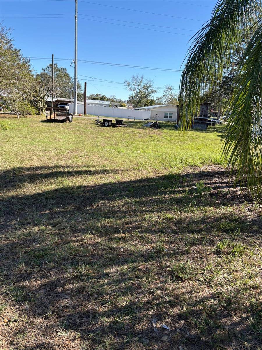 811 NORTH AVE, Frostproof, FL 33843