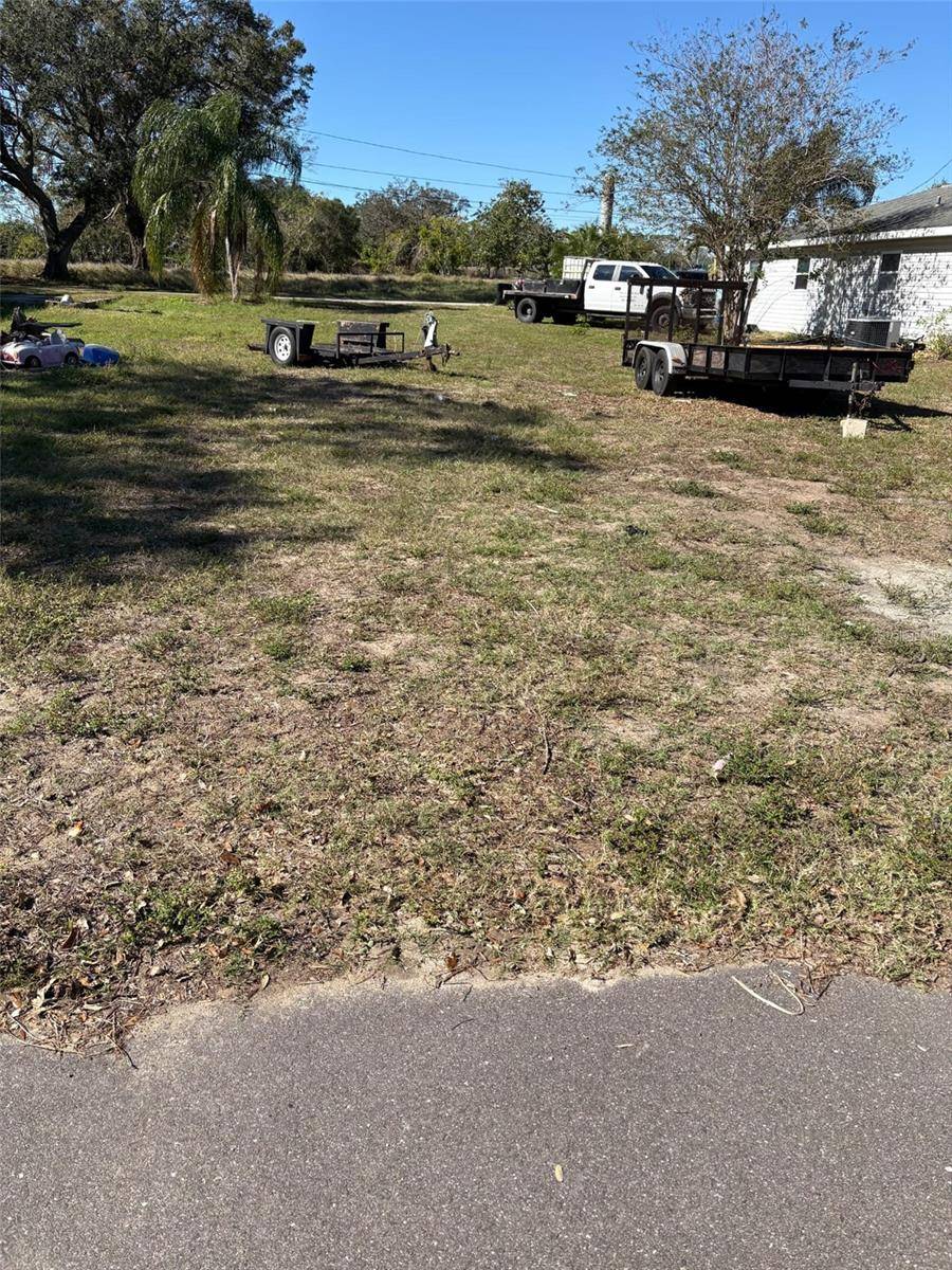 811 NORTH AVE, Frostproof, FL 33843