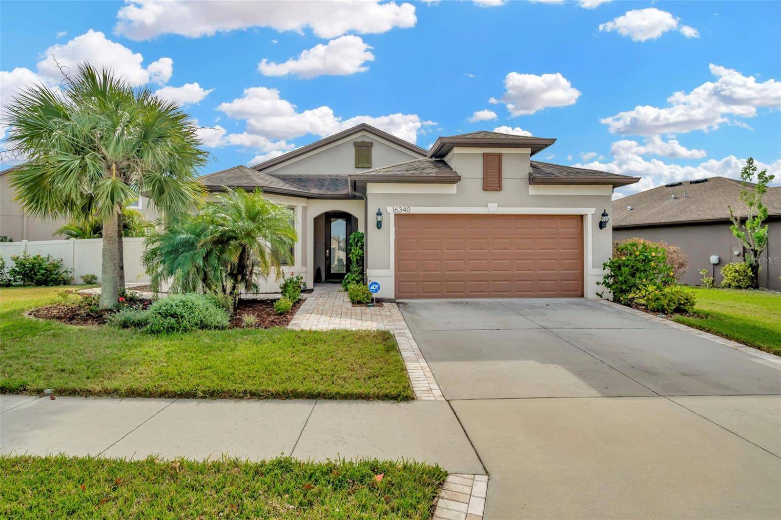 16340 TREASURE POINT DR, Wimauma, FL 33598