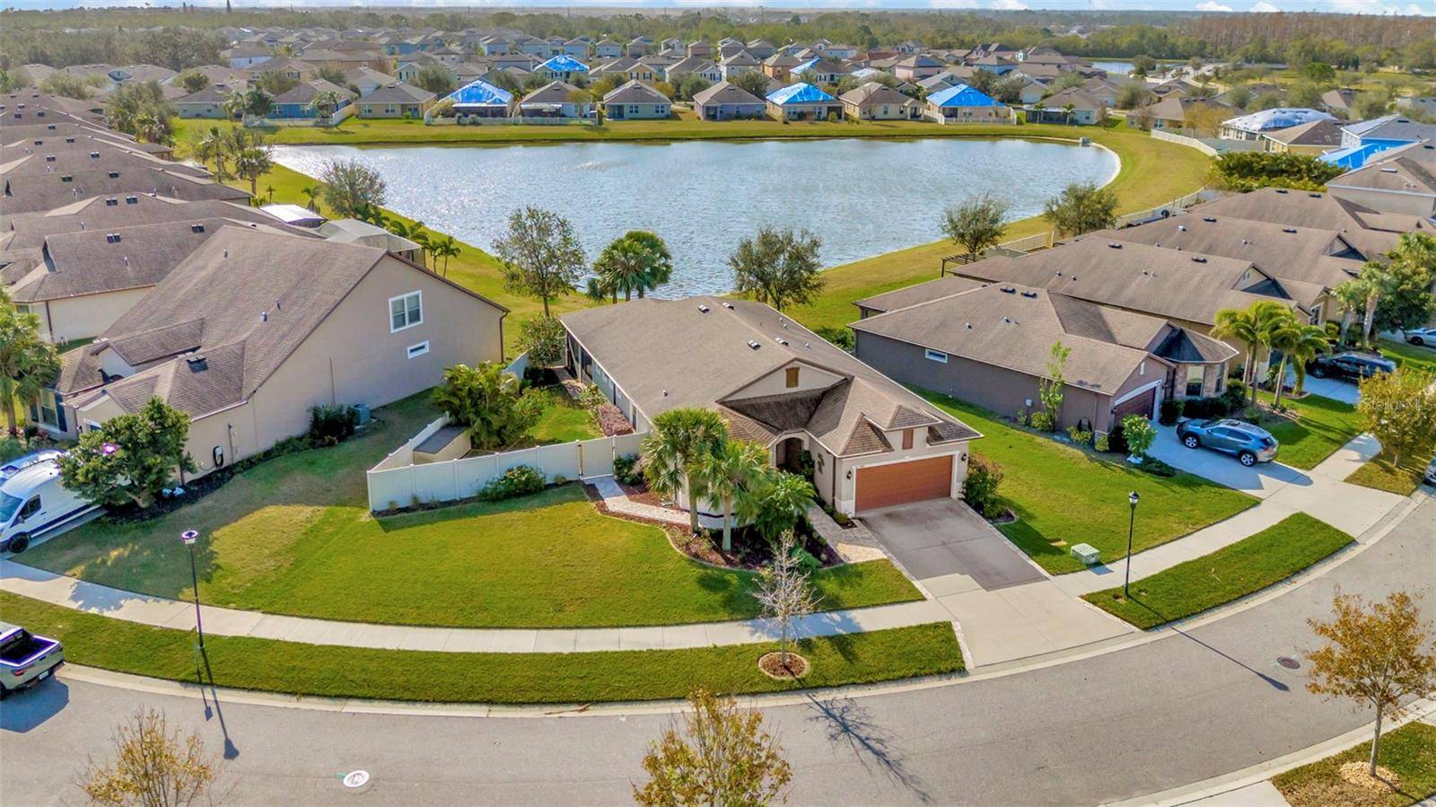 16340 TREASURE POINT DR, Wimauma, FL 33598
