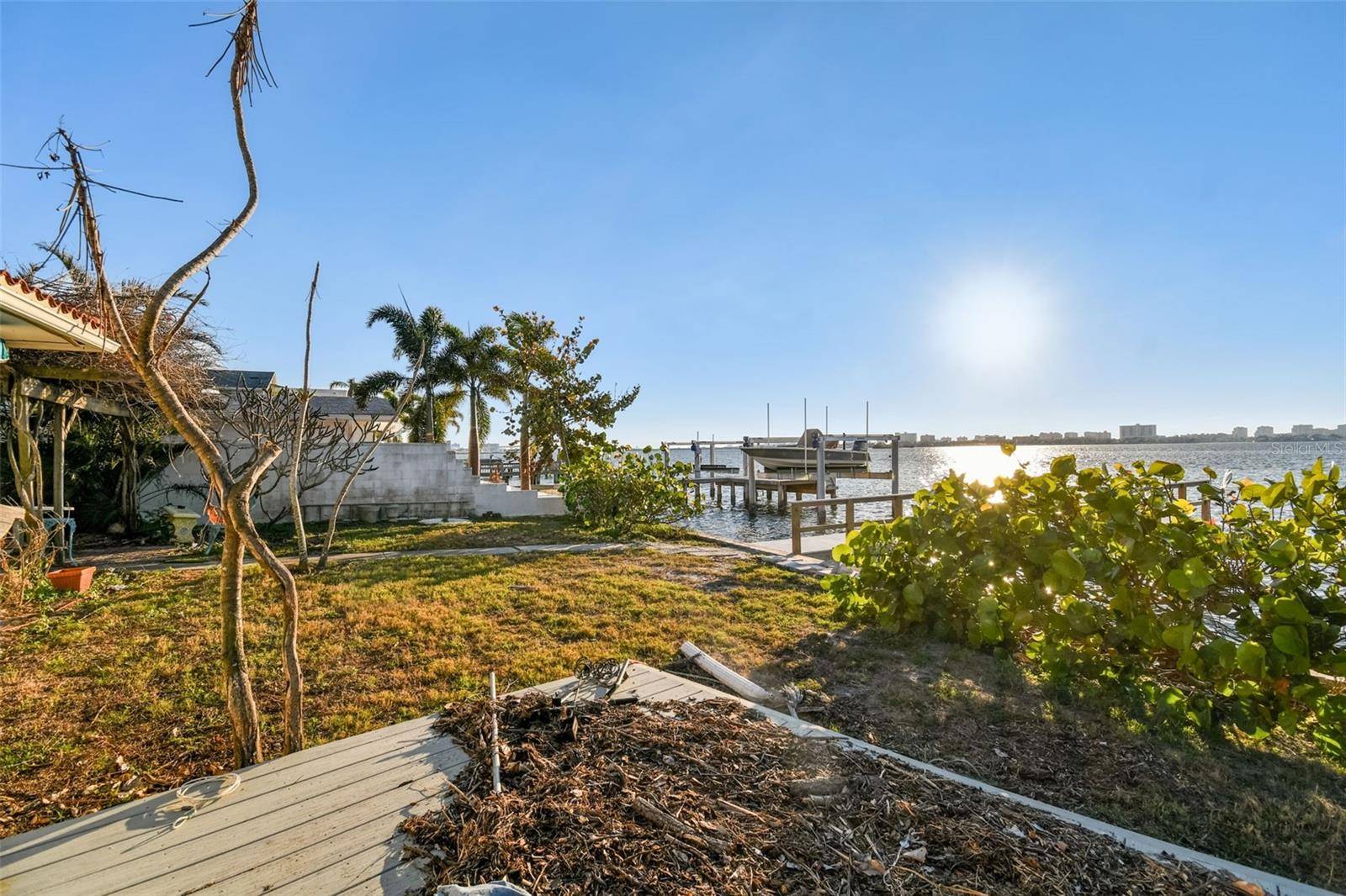 1836 VENETIAN POINT DR, Clearwater, FL 33755