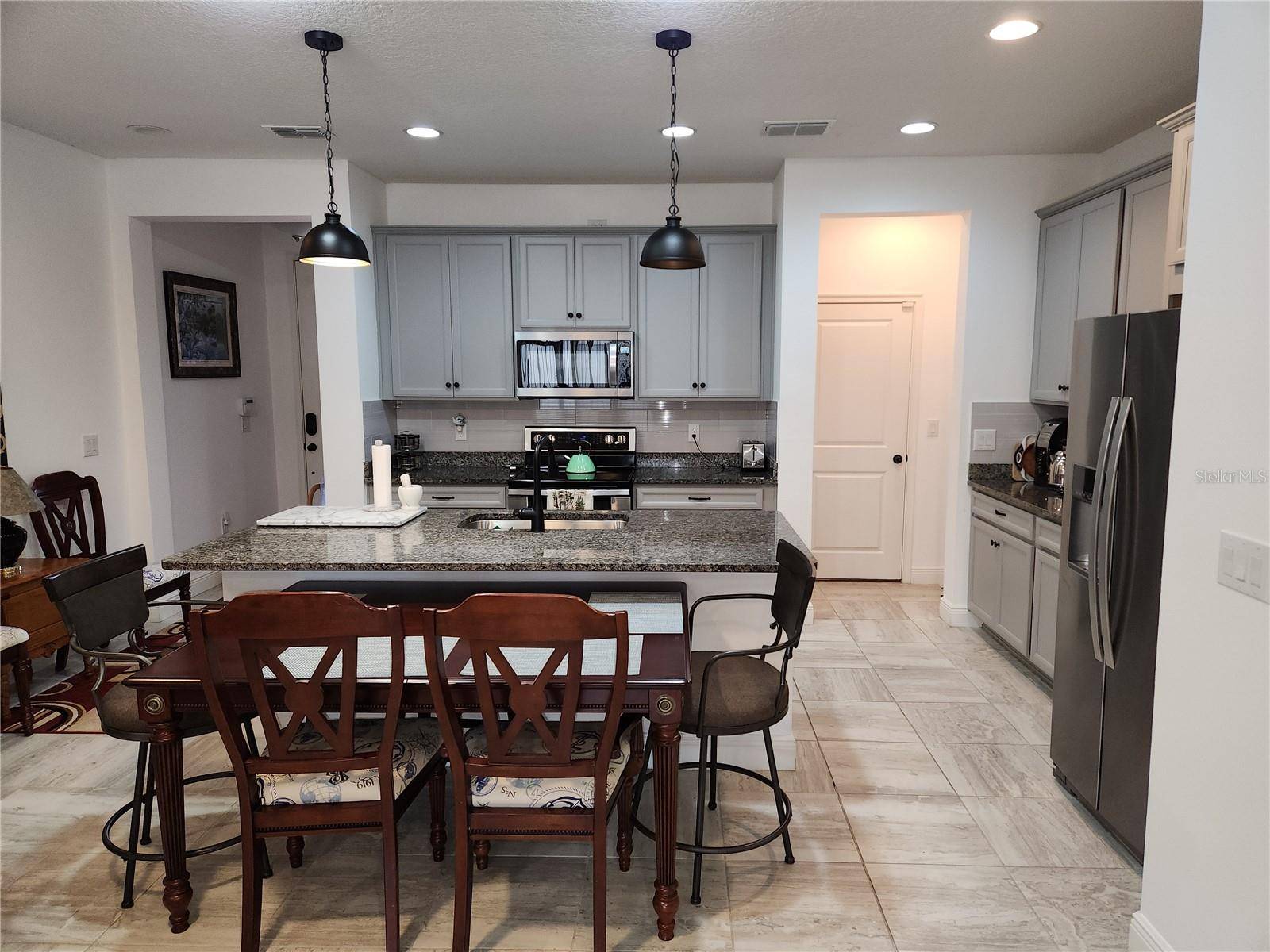 5508 VIOLA LEE WAY, Lutz, FL 33558
