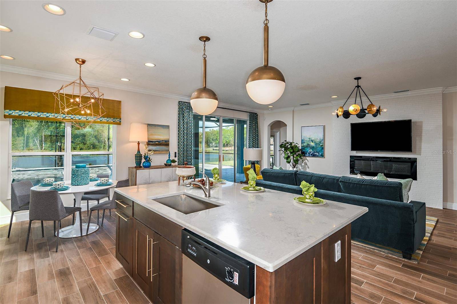 18437 PURPLE CREEK LN, Lutz, FL 33549