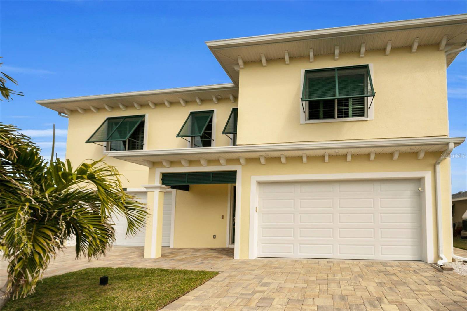 11325 5TH ST E, Treasure Island, FL 33706