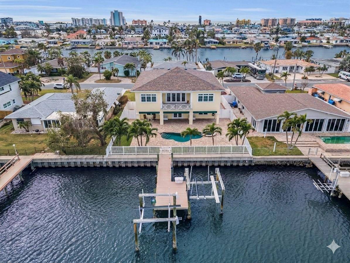 11325 5TH ST E, Treasure Island, FL 33706